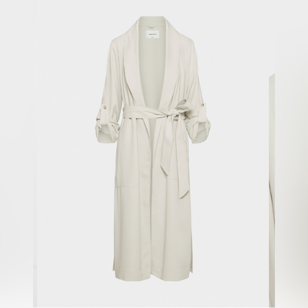 Aritzia Babaton Kahlo Robe Studio Drape Denude